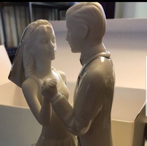 Lenox cake topper/figurine